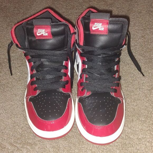 Jordan 1 High Zoom Comfort "Chicago " CT0979 610 Sz 11 Womens - Picture 2 of 8